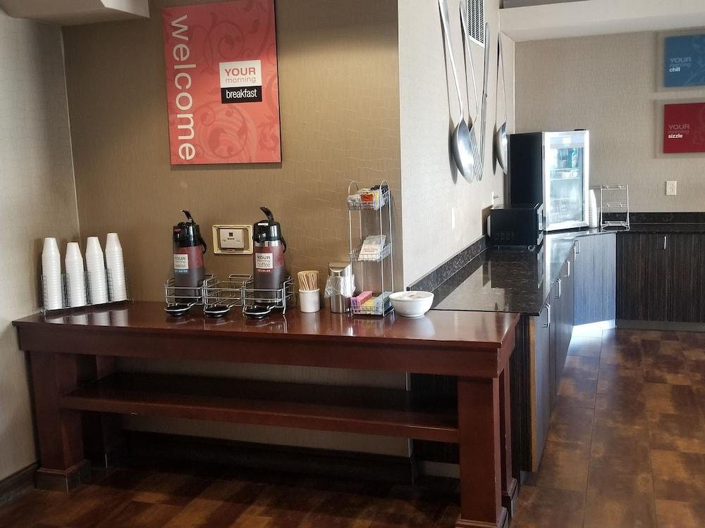Junction City Inn & Suites Esterno foto