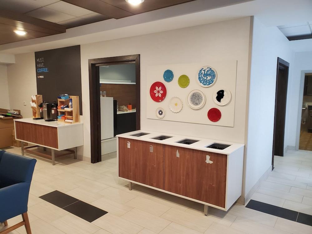 Junction City Inn & Suites Esterno foto