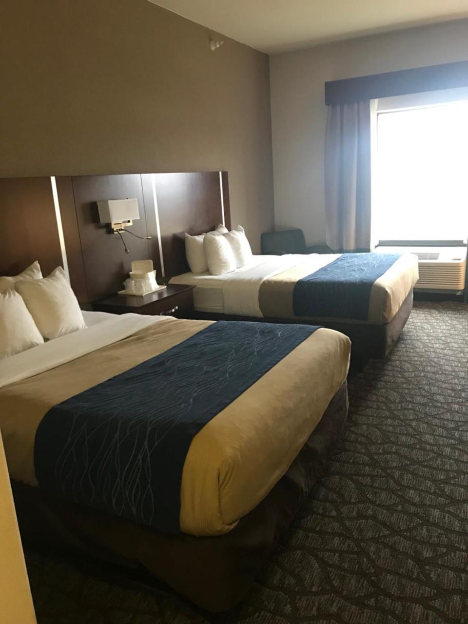 Junction City Inn & Suites Esterno foto