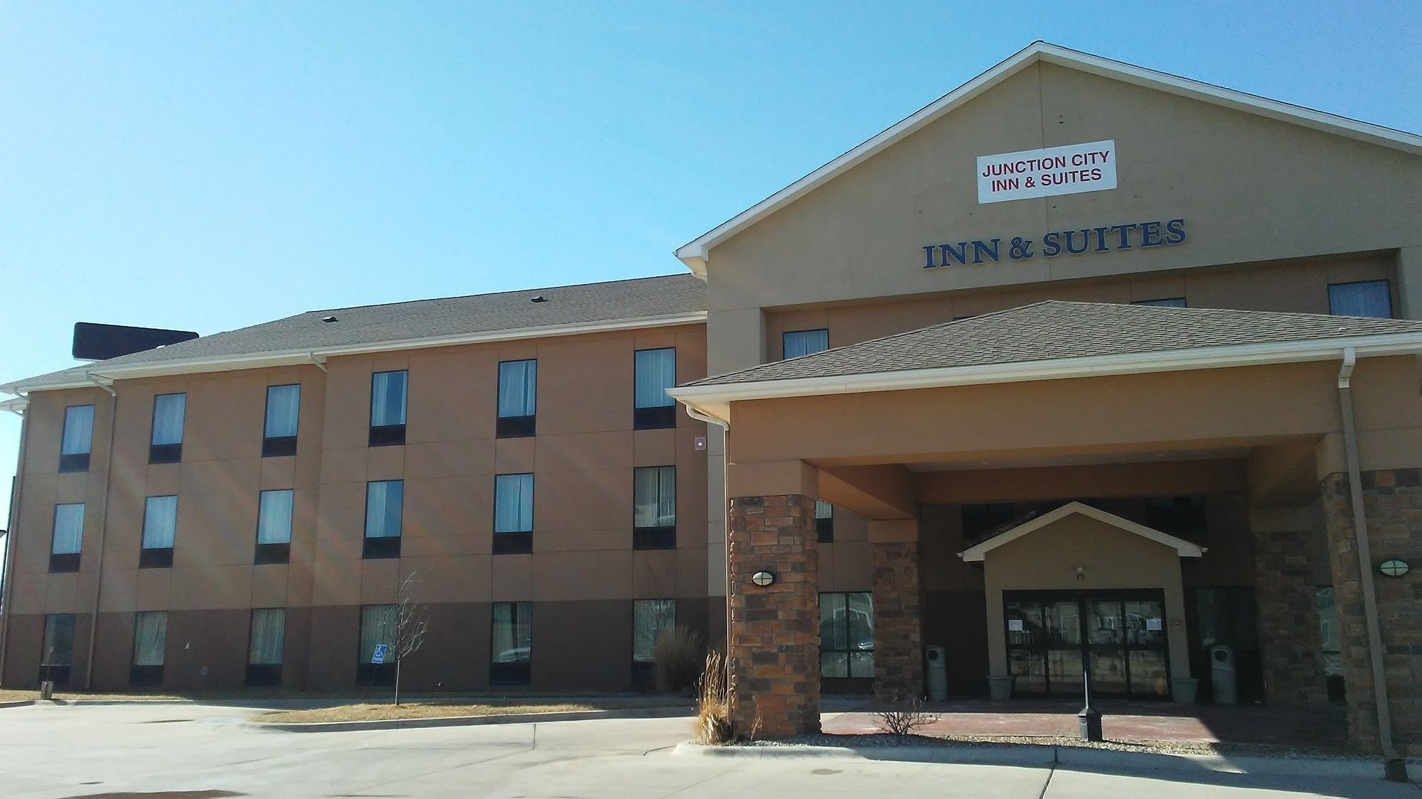 Junction City Inn & Suites Esterno foto